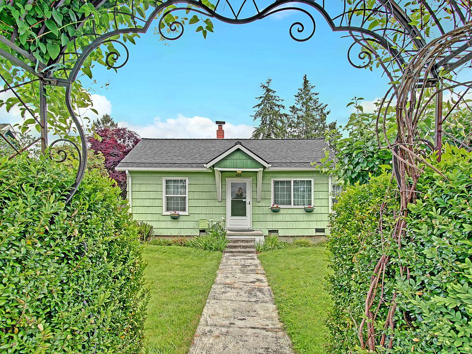 1st image of 803 Baird Ave