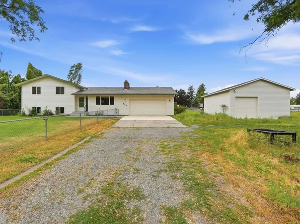 414 S Henry Rd, Greenacres, WA 99016