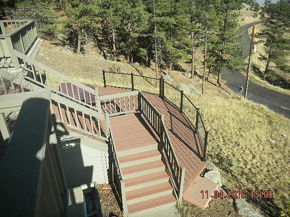 Wonderful front deck