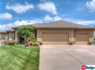 11904 Deer Creek Dr, Omaha, NE 68142