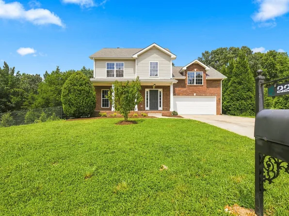 2275 Yeager Dr, Clarksville, TN 37040