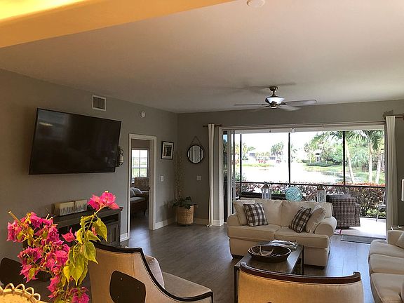 3rd image of 8144 Saratoga Dr APT 2102