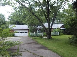1745 S Sawburg Ave, Alliance, OH 44601