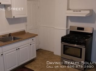 1317 Pine St, Paulsboro, NJ 08066