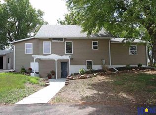 4201 W Holdrege St, Lincoln, NE 68528