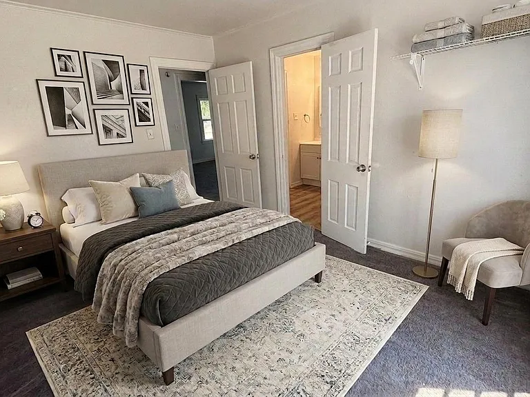 208 W Ercoupe Dr — Photo 7