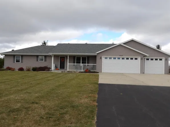 3927 North Harvest View Drive, Janesville, WI 53548