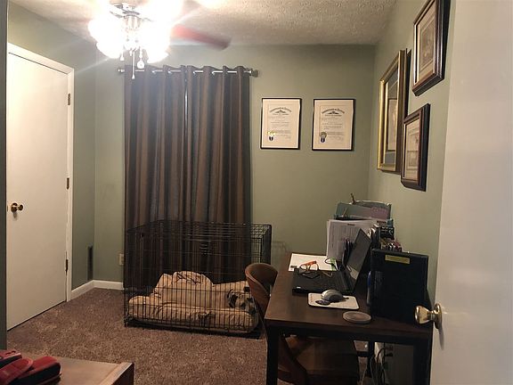 2nd image of 1106 Burgess St