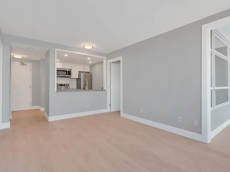 438 Seymour St #2503 — Photo 6