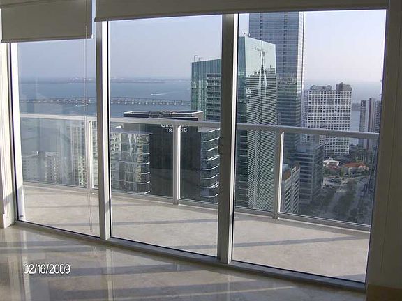 3rd image of 1060 Brickell Ave APT 4109