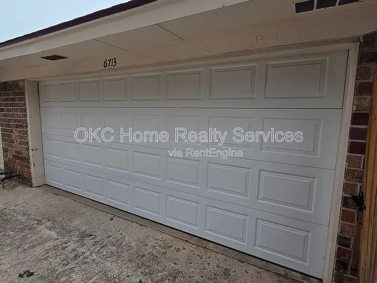 6713 Lyrewood Ln — Photo 19