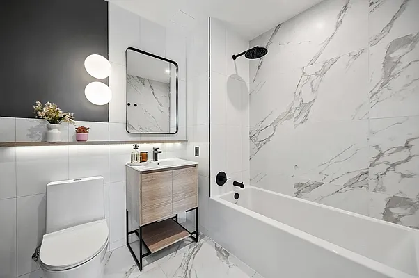 Bathroom, photo 1