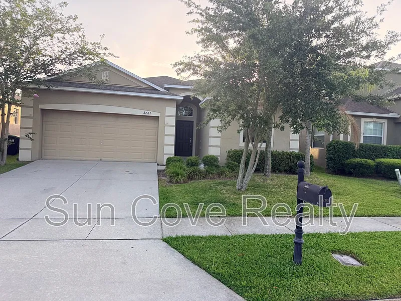 2765 Carrickton Cir