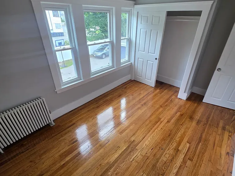 9 Pelham Ave #2 — Photo 3
