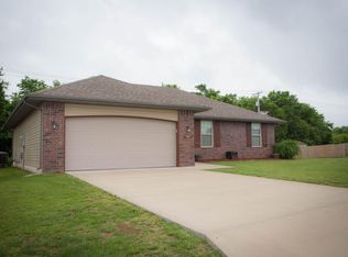 738 N Cox Ave, Republic, MO 65738