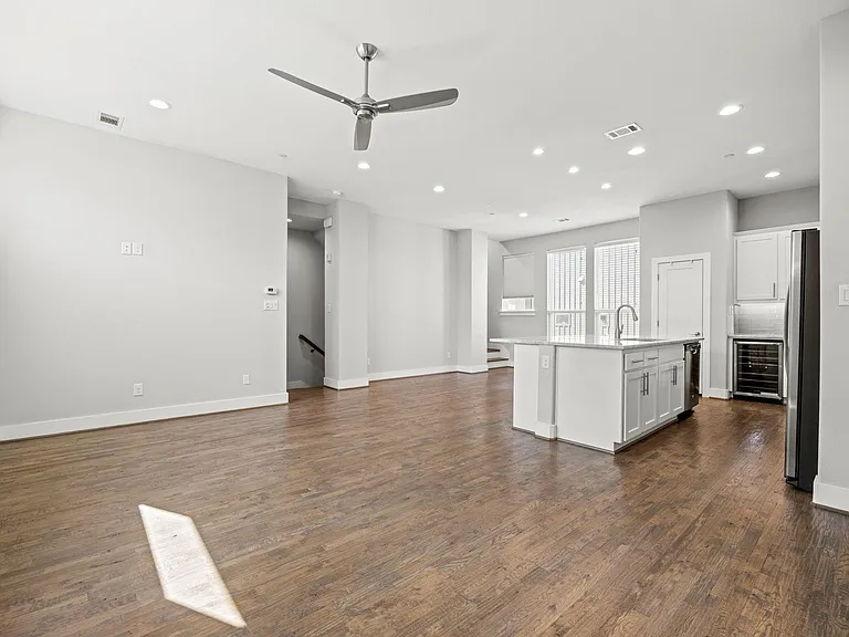 4690 Monarch St #20 — Photo 5