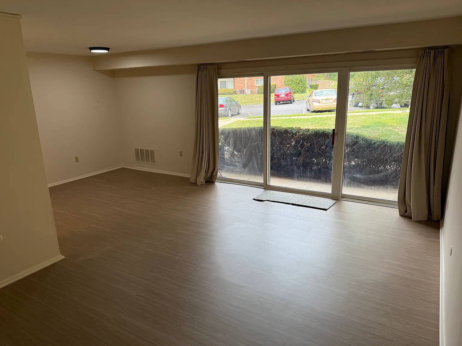 1 bed, 620 sqft, $1,195 — Photo 2