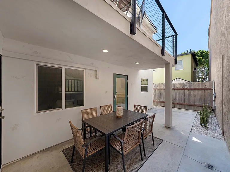 4062 Goldfinch St — Photo 12