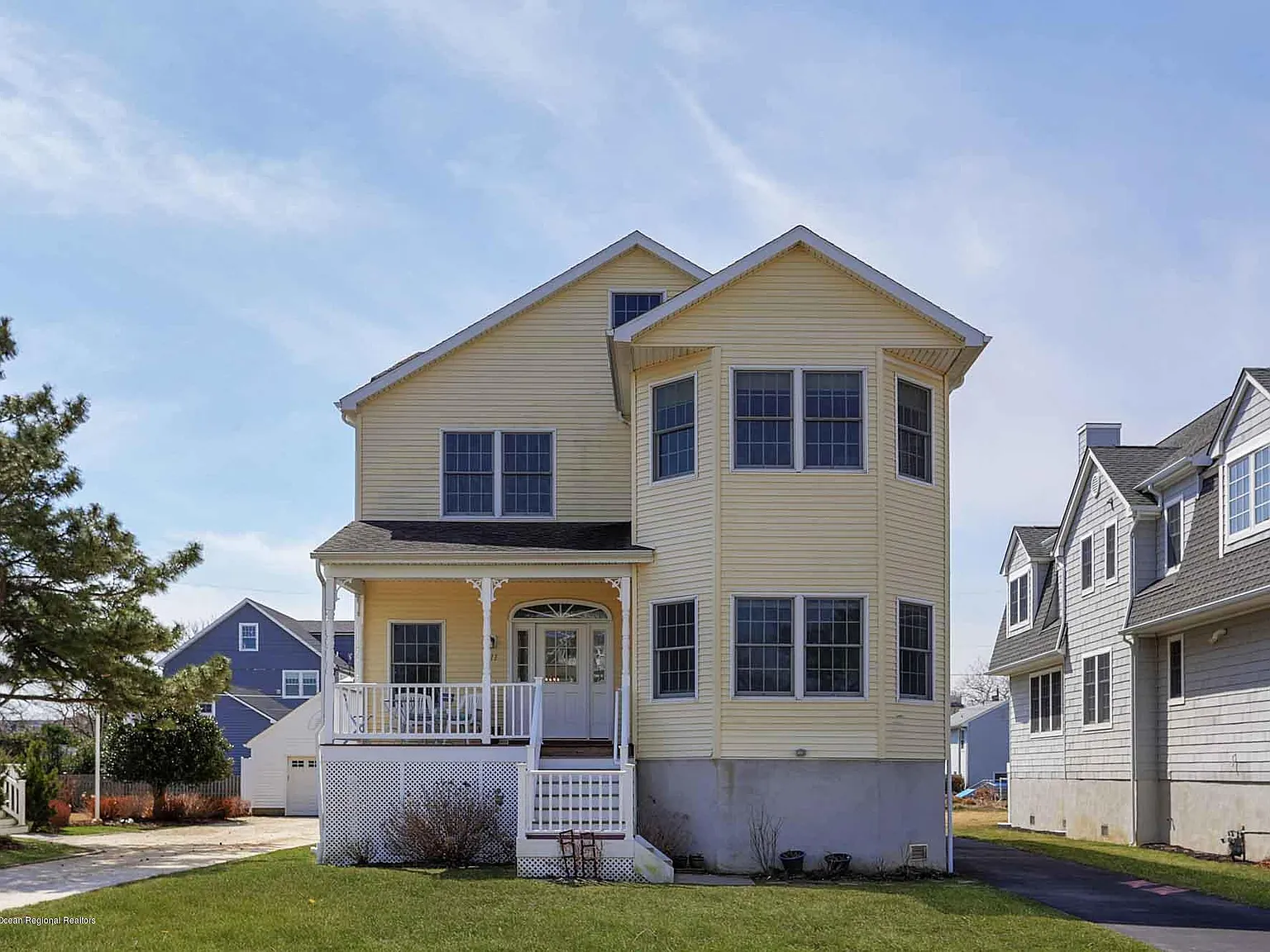 4 bed, 3.5 bath, 3462 sqft, $12,500 — Photo 3