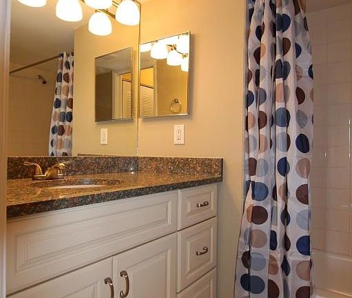 3rd image of 1749 Village Blvd APT 306
