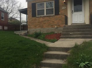 2726 Hennge Dr, Cincinnati, OH 45239