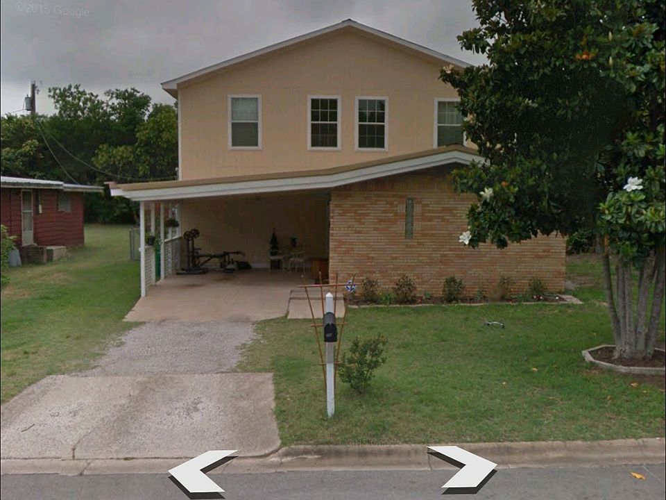 1st image of 806 N Vandeveer St