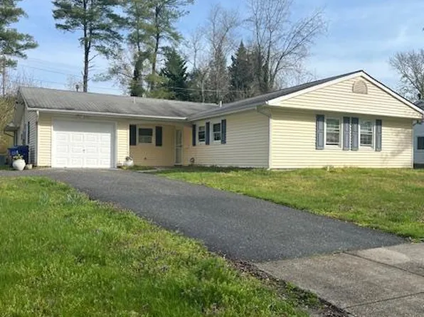 15912 Penn Manor Ln, Bowie, MD 20716