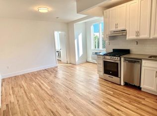 152 Norman Ave #4F, Brooklyn, NY 11222
