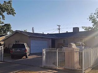 1922 S Woodrow Ave, Fresno, CA 93702