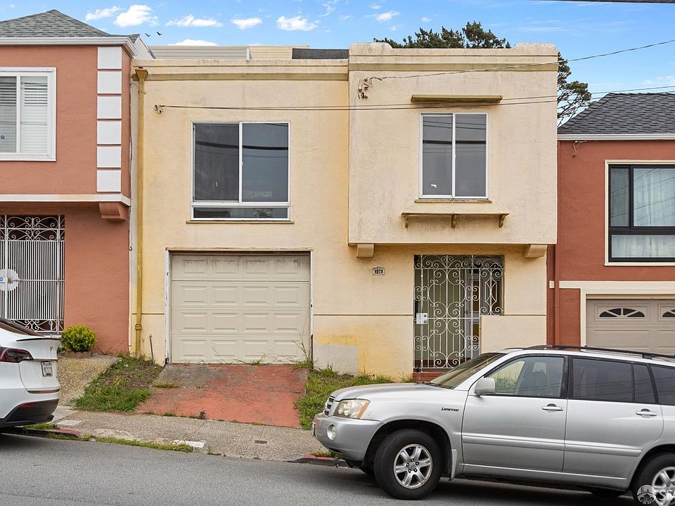 1st image of 738 Plymouth Avenue