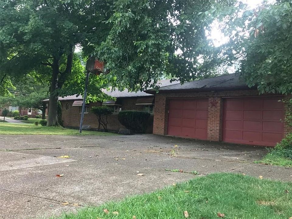 2nd image of 10320 Halcyon Dr
