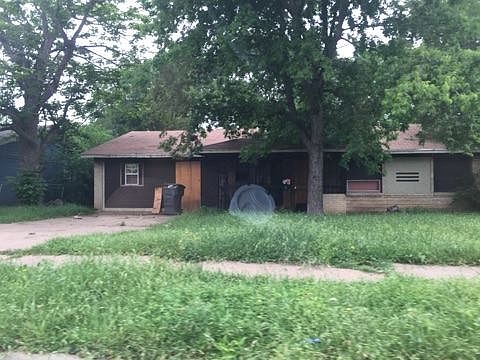1st image of 937 Deerwood Dr