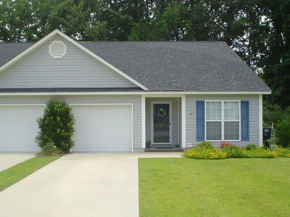 152 Willow Creek Blvd APT A, Lugoff, SC 29078