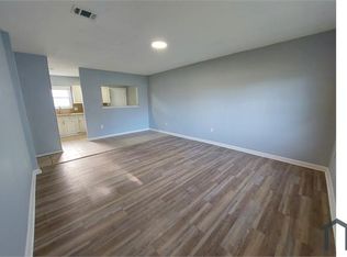 1728 W 8th St, Freeport, TX 77541
