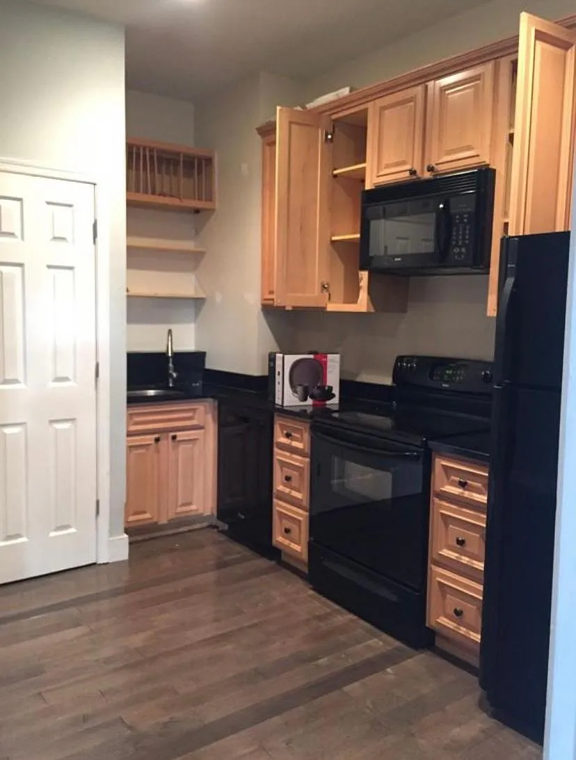 27 Florida Ave NW — Photo 1