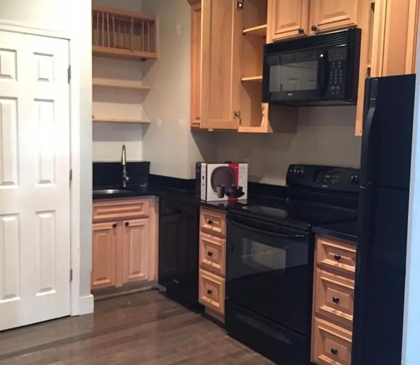27 Florida Ave NW #3
