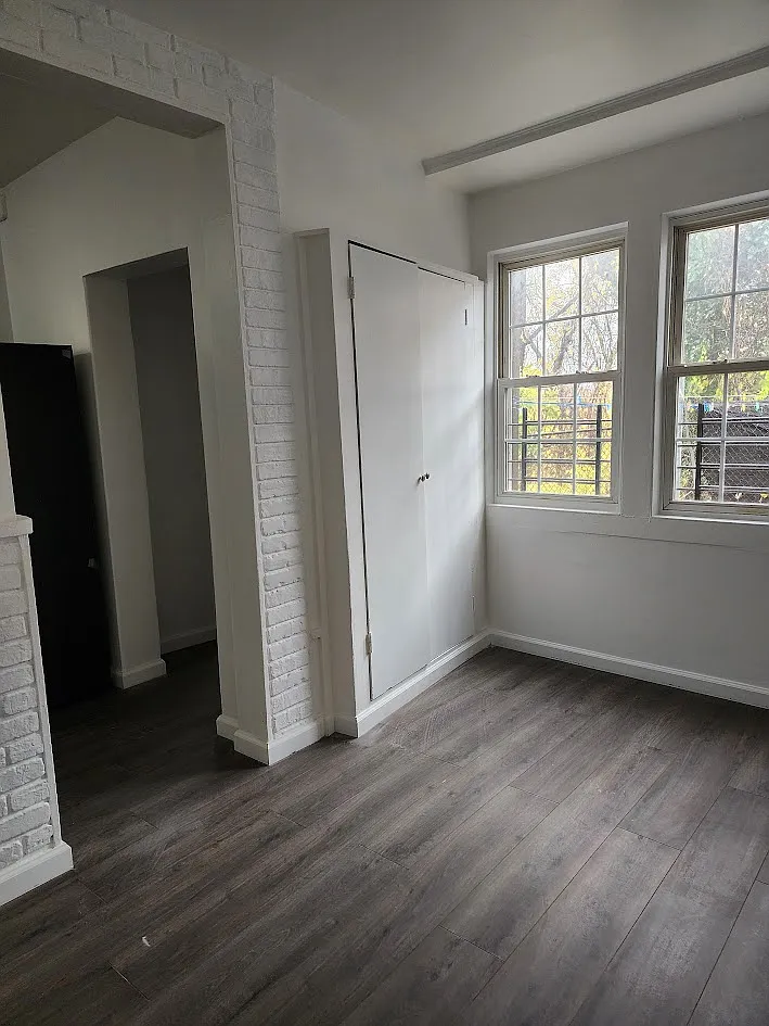 2 bed, 1000 sqft, $2,600 — Photo 4