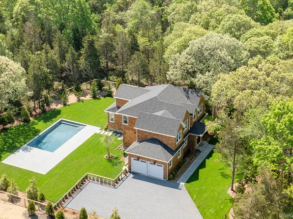 205 Kats Court, East Marion, NY 11939