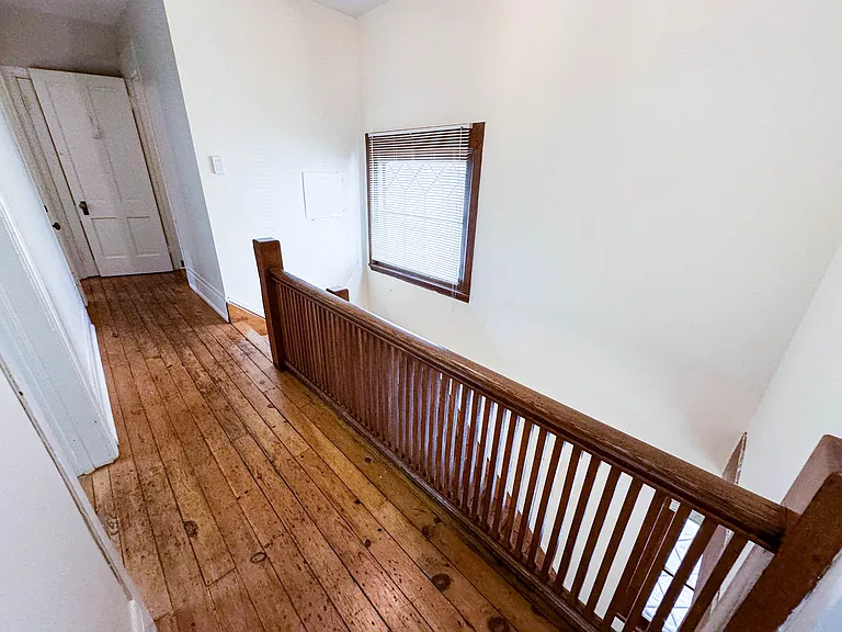 128 Blair St — Photo 23