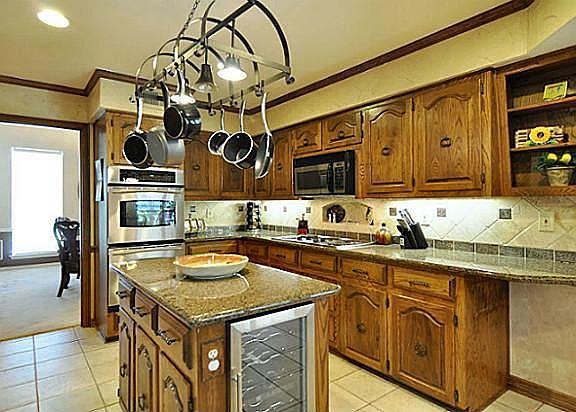 5th image of 7222 Blythdale Dr
