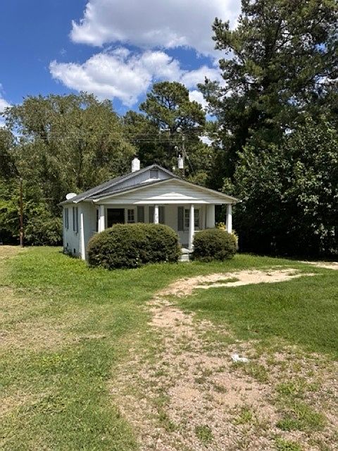1st image of 4363 Old Poole Rd