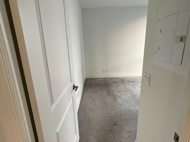 17 Zorra St #910 — Photo 11