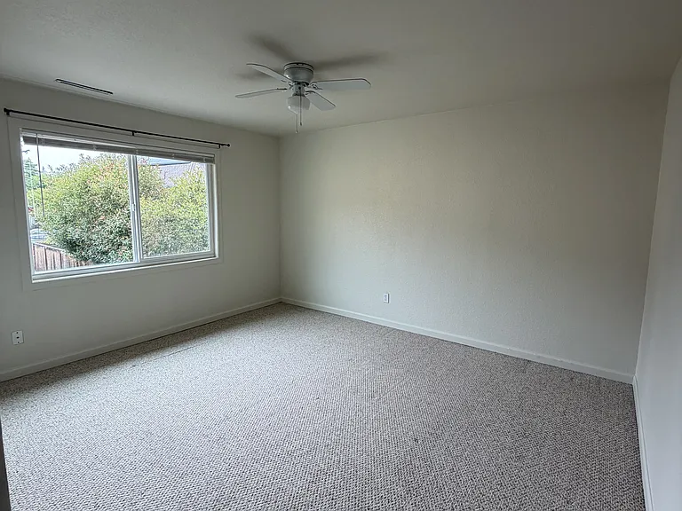 506 Sonoma Ave — Photo 9