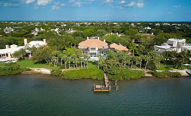 1st image of 120 S Shore Cir