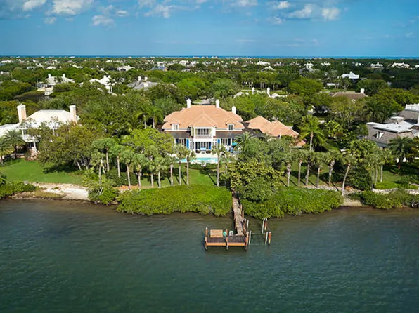 120 S Shore Cir, Indian River Shores, FL 32963