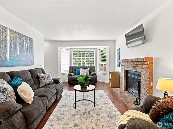 4th image of 7175 E Raintree Lane