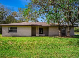 12802 Sunbrook Dr, Brookside Village, TX 77581