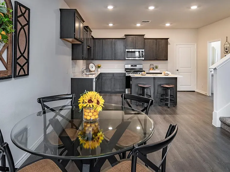 2240 Lasso Ct — Photo 5