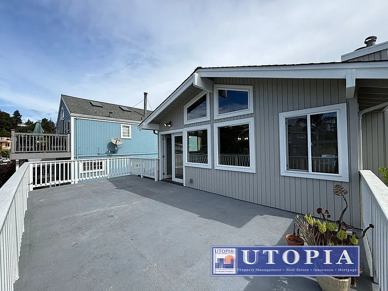 212 Treasure Island Dr — Photo 13