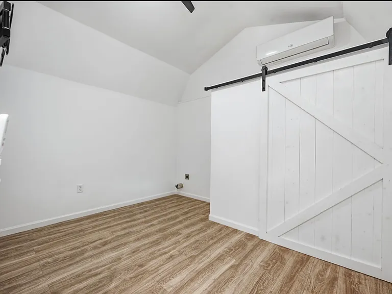 25107 Ada Mae St #2 — Photo 5